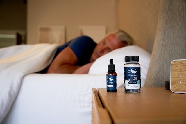 What Is the Difference Between CBD Gummies and CBD Oil?